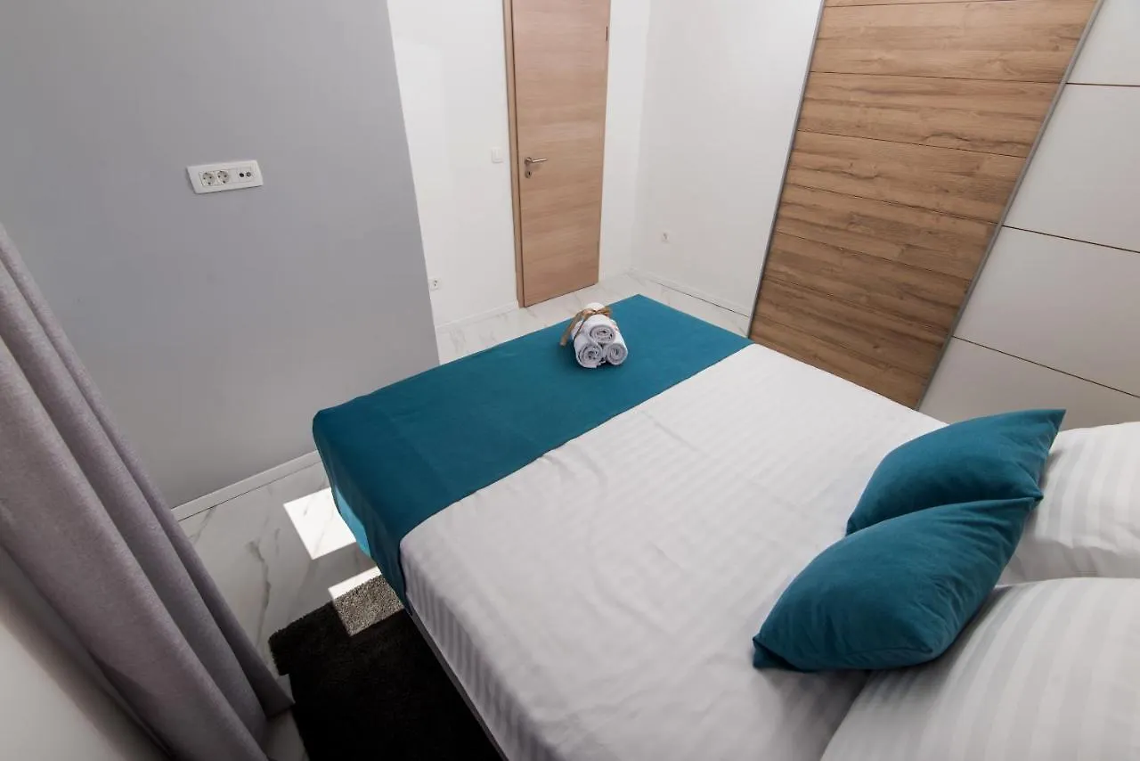 Euroholiday Apartments Turanj
