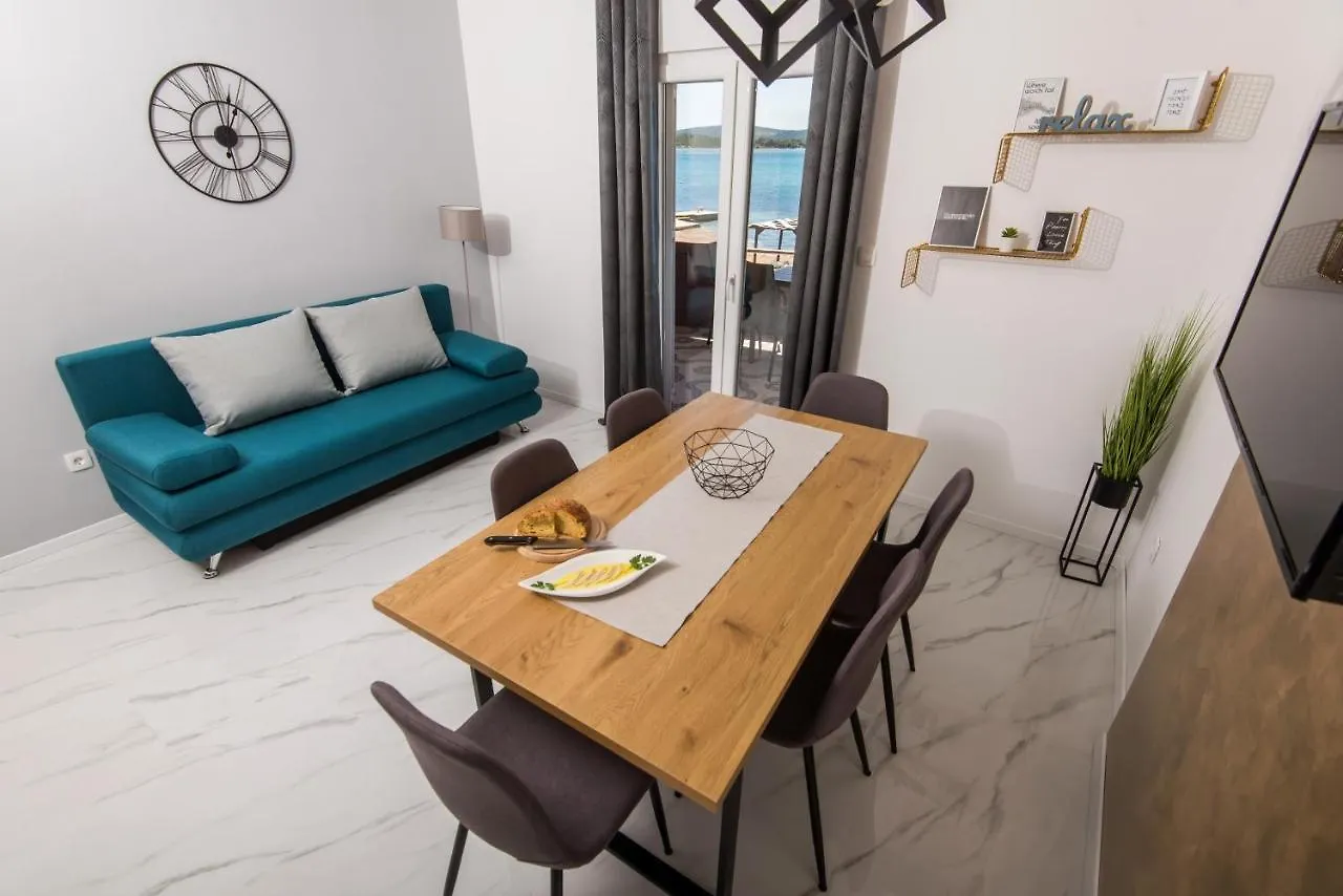 Euroholiday Apartments Turanj Croatia