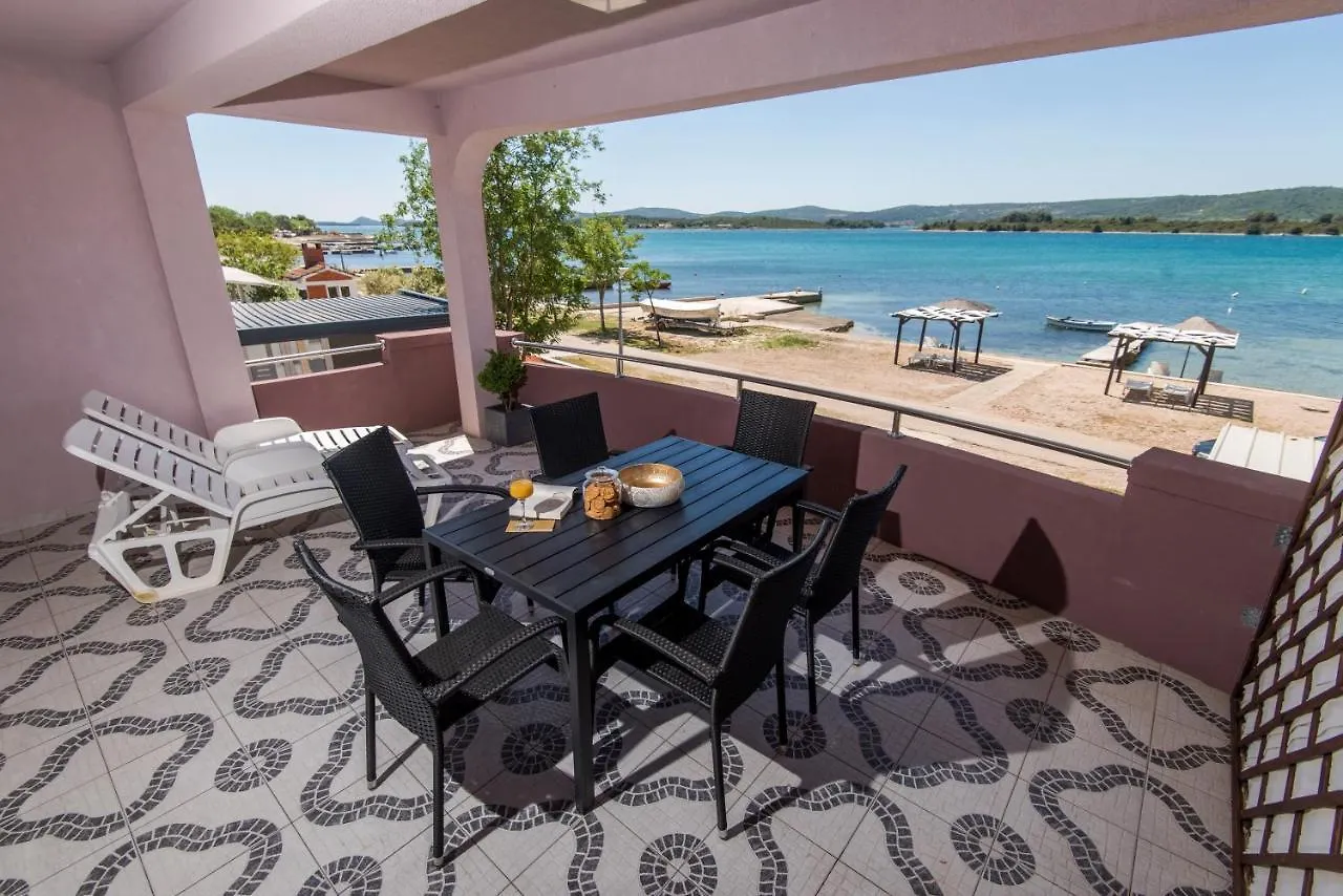 Euroholiday Apartments Turanj