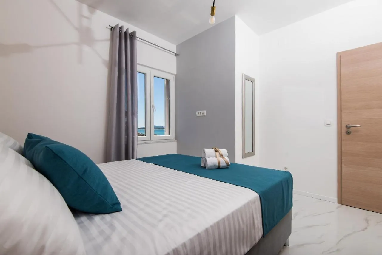 Euroholiday Apartments Turanj