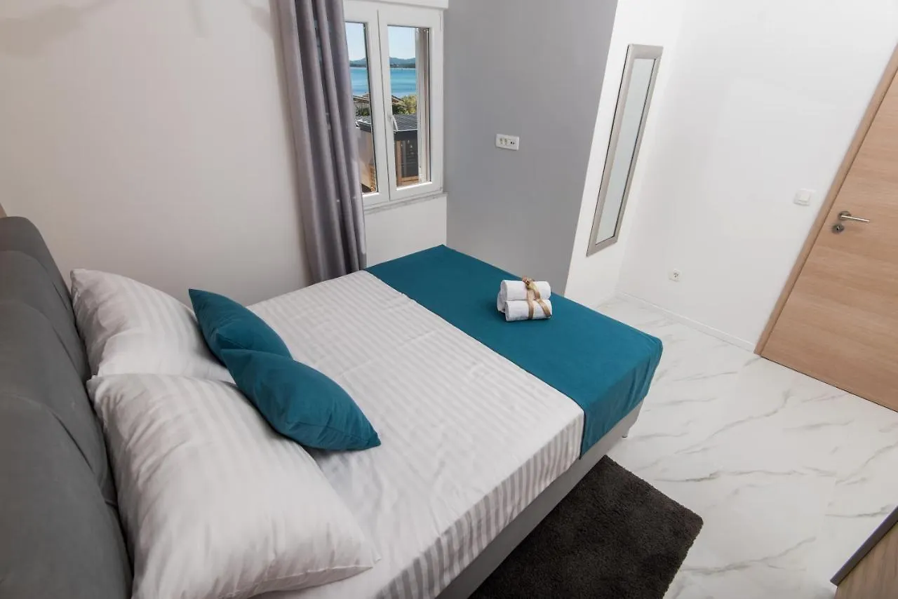 Euroholiday Apartments Turanj