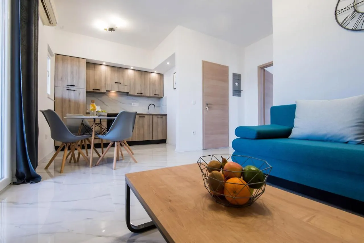 Euroholiday Apartments Turanj