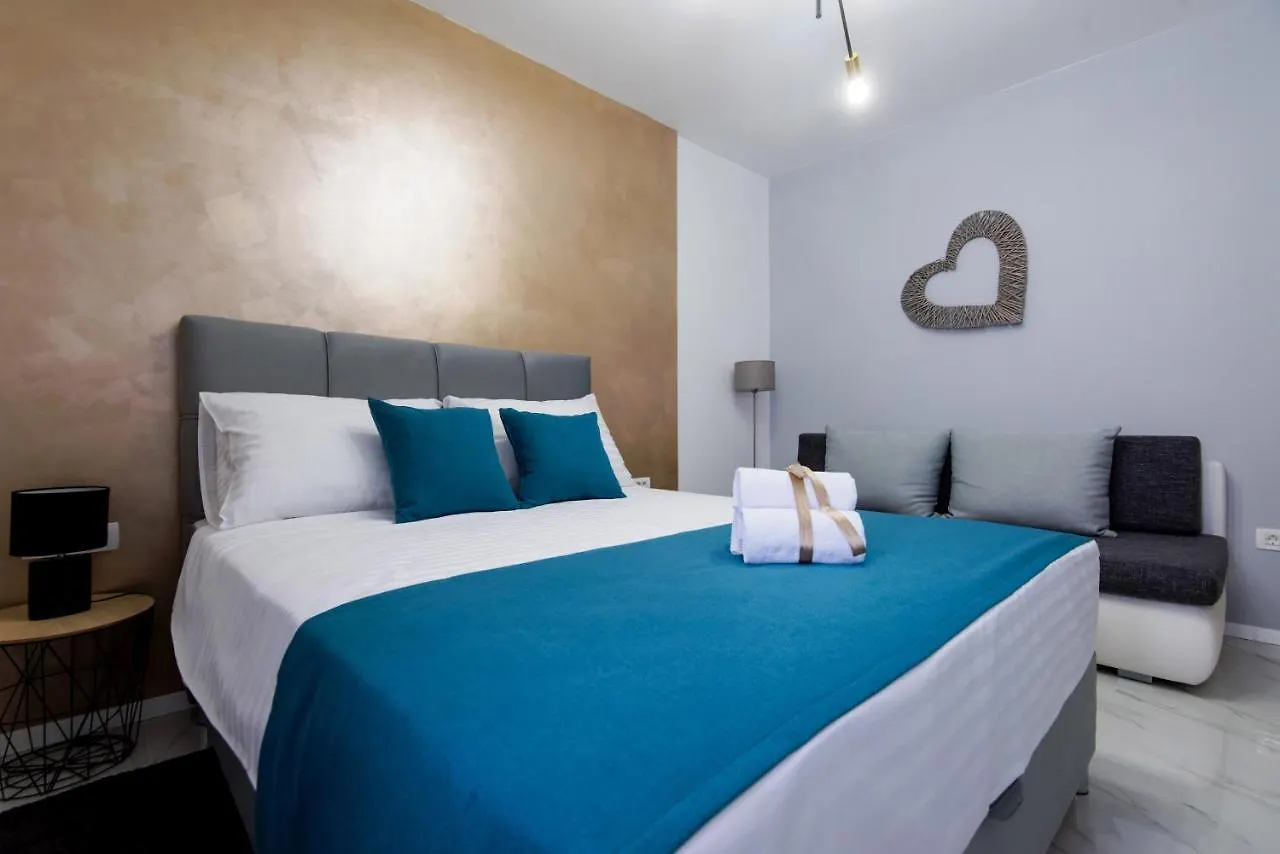 Euroholiday Apartments Turanj 0*,