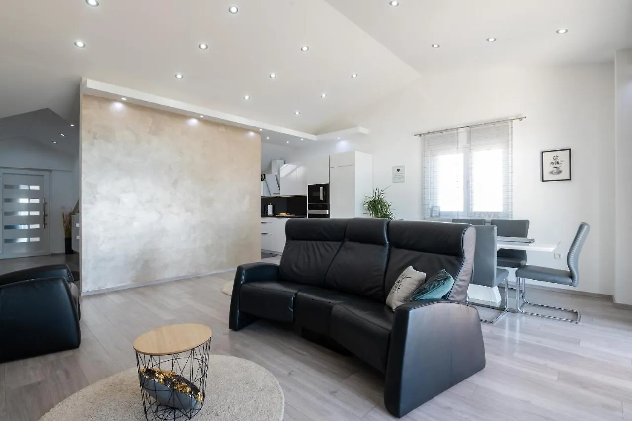 Euroholiday Apartments Turanj