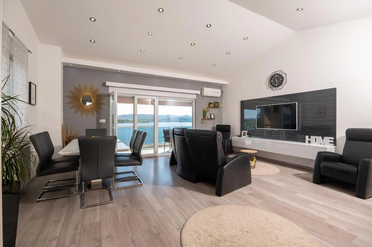 Euroholiday Apartments Turanj
