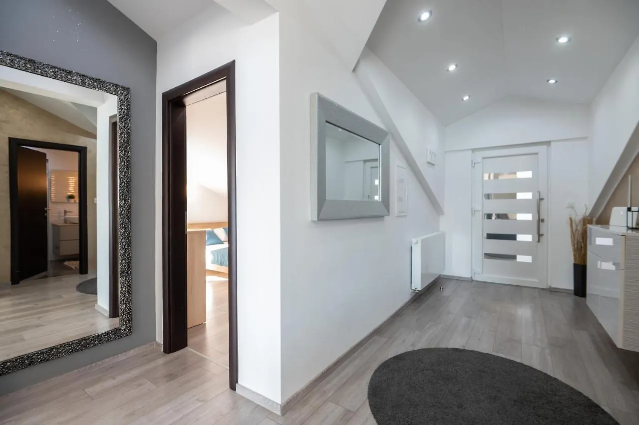 Euroholiday Apartments Turanj