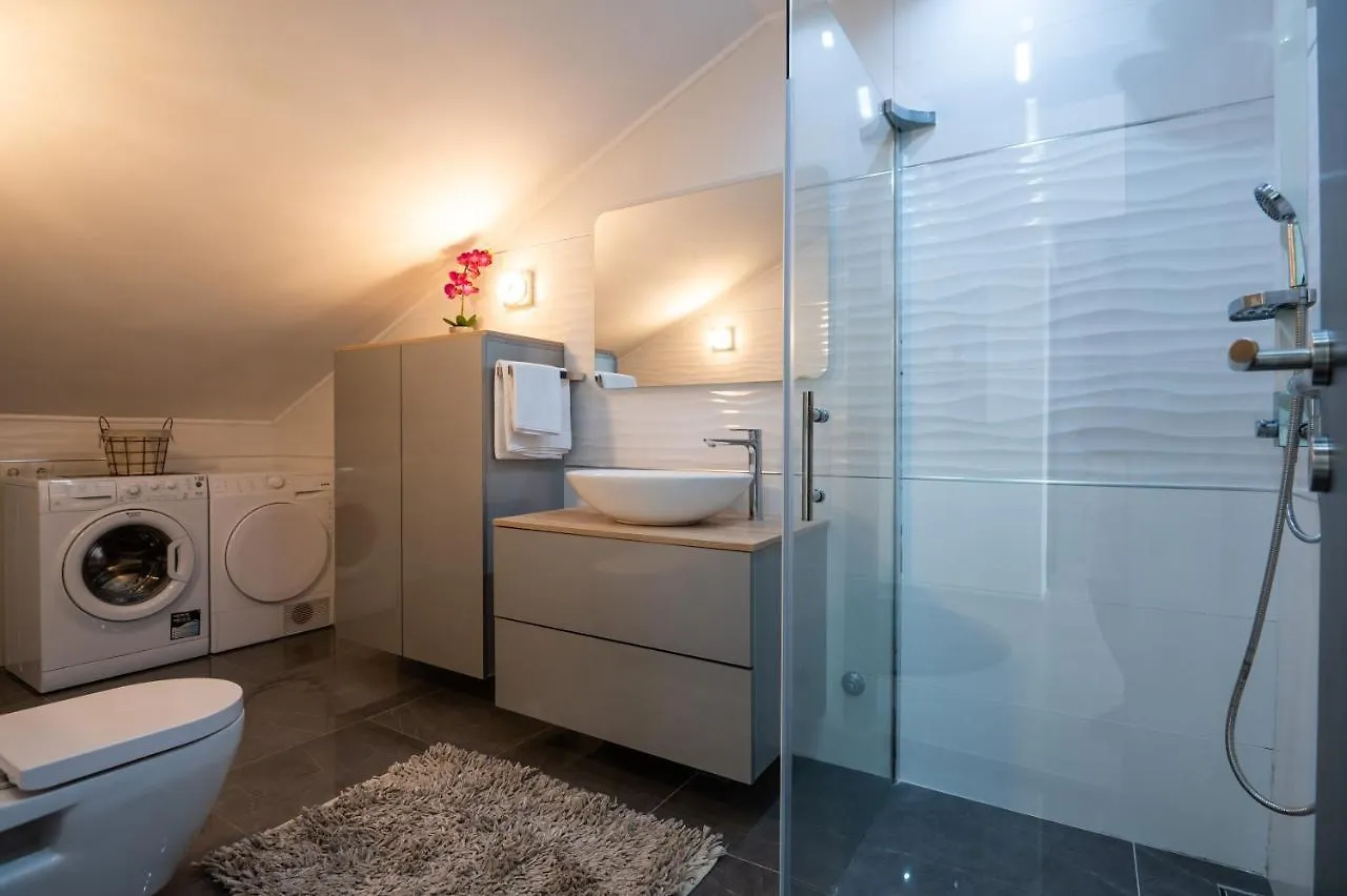 Euroholiday Apartments Turanj