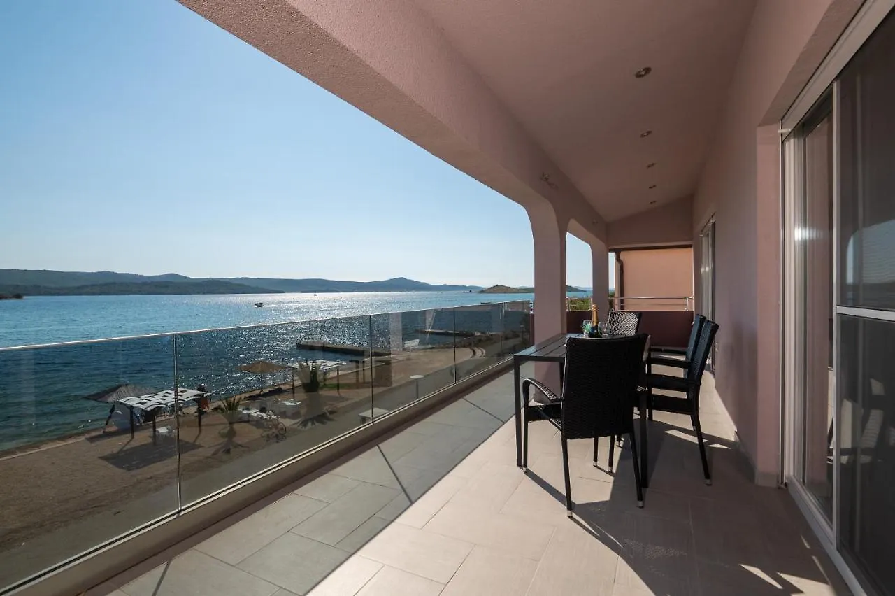Euroholiday Apartments Turanj